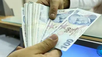 Emekliler Dikkat! Bankalar Artık Maaşınıza Bloke Koyabilecek