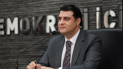 Umut Yılmaz kimdir, hangi partiden, aslen nereli, kaç yaşında, evli mi? İşte başkan hakkında tüm detaylar