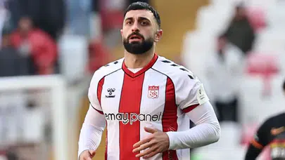 Efkan Bekiroğlu Kimdir, Aslen Nereli, Kaç Yaşında, Mevkisi, Hangi Ayak, Kaç Gol Attı? İşte Hayatı ve Kariyeri