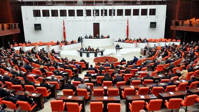 Meclis Ne Zaman Açılıyor, 2025 TBMM Tatili Ne Zaman Bitti, Yeni Dönem Ne Zaman Başlıyor?