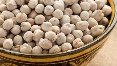 Hem Mideye Hem Damar Sağlığına Dost Atıştırmalık