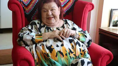 Defne Yalnız kimdir, kaç yaşında, hasta mı, evli mi, kaç kere evlendi? Tüm merak edilenler burada