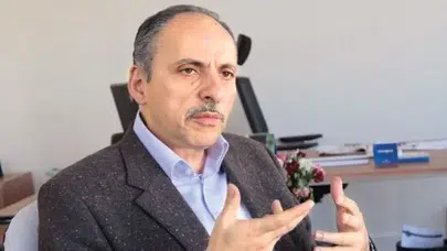 Tarık Çelenk kimdir, aslen nereli, kaç yaşında, babası kim, evli mi, hangi partiden? İşte merak edilenler