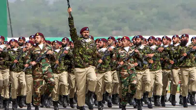 İslam Dünyasında Askerî Birlik Arayışı: Bölgesel İttifak İçin Kritik Zirve Gerçekleşti