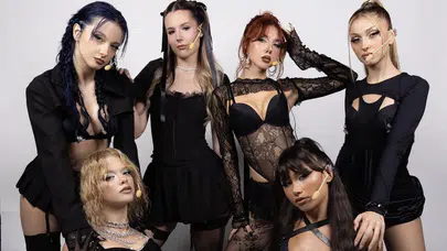 Manifest Grubunun +18 Konserine Soruşturma: Sahne Performansı ve Kıyafetler Gündemde