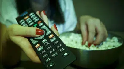 11 Ocak 2026 Pazar için TV Yayın Programı: Bugün Hangi Programlar Ekranlarda?