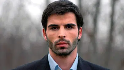 Mehmet Akif Alakurt Kimdir? Evli mi, Çocuğu Var mı, Hangi Dizilerde Oynadı?