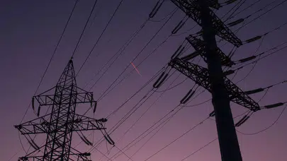 Şırnak'ta Elektrik Kesintileri: Onarım ve Yatırım Çalışmaları Nedeniyle İhtiyaç Duyulan Düzenlemeler Gerçekleştirilecek