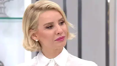 Esra Erol hamile mi?