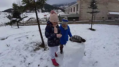 12 Ocak 2026 Hakkari’de Okullar Tatil Mi? Yarın Okul Var mı? Valilikten Kar Tatili Açıklaması Geldi mi?