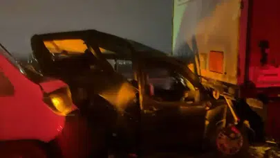 Sakarya'da 16 araçlı zincirleme kazada 6 kişi yaralandı, Ankara istikametinde trafik durma noktasına geldi!