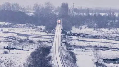 Beyaz Vatanda Büyüleyici Bir Yolculuk: Doğu Ekspresi'nin Karlar İçindeki Rotası