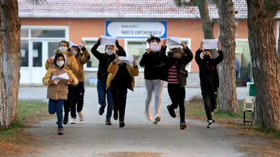 Yaz tatili uzayacak mı? Ara tatilin kaldırılması gündemde!