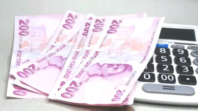 Emeklilere Şubat'ta Büyük Fırsatlar! 20.000 TL Nakit ve 90.000 TL'ye Kadar Avantaj!