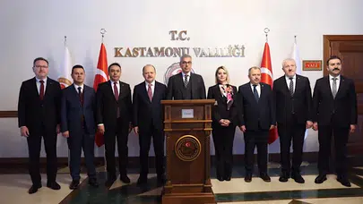 Sağlık Bakanı Memişoğlu, Kastamonu'yu Ziyaret Etti: Sağlık Hizmetleri İle İlgili Önemli Açıklamalar!