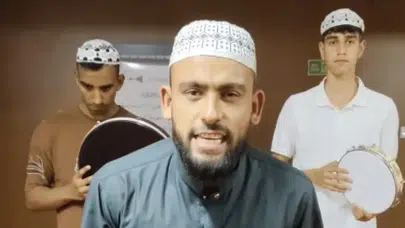 Kabe'de Hacılar Hû der Allah ilahisinin sözleri nedir?