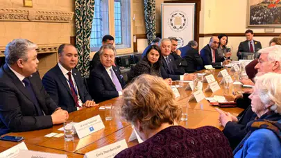 Kazakistan Dışişleri Bakanı Kosherbayev'in Londra'daki Diplomatik Ziyaretleri Başladı