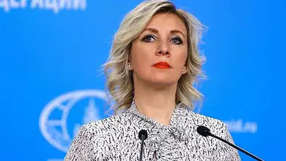 Zakharova'dan Çağrı: Tarafları Müzakere Masasına Dönmeye Davet Ediyoruz!