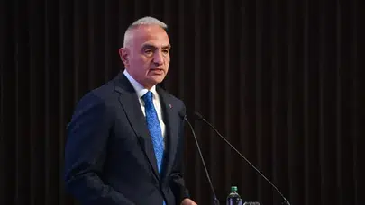 Bakan Ersoy, Belek'te Turizm Yatırımcılarıyla Toplantı Gerçekleştirdi