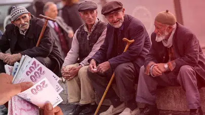 Maaş Sahiplerine Rekor Seviyede Ödeme Yapıldı