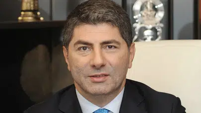 Fenerbahçe Yöneticisi Hakan Safi: Hayatı ve Kariyeriyle Tanışın!