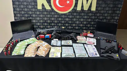 8 ilde rüşvet ve kaçakçılık operasyonu, 26 kişi tutuklandı