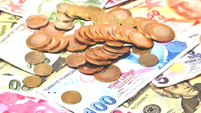 Kredi Kartlarında Çığır Açan Değişim: 48 Saat İçinde Hayatınız Değişecek!