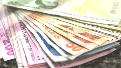 EYT Kapsamında Emeklilikte Yeni Dönem! Kadın ve Erkekler için 1995, 1997, 1998 ve 2008 Giriş Tarihine Göre Prim Yaş Tablosu Yayınlandı