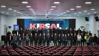 Ankara'da Arıcılara Kışlatma ve Koloni Yönetimi Eğitimi Verildi