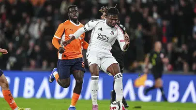 Beşiktaş'ta El Bilal Toure'dan Kötü Haber: Galatasaray Mücadelesinde Oynayabilecek mi? Sağlık Durumu Belli Oldu!