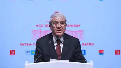 Bülent Şahinalp: Yaşı, Kökeni ve Mesleki Kariyeri Üzerine Bilgiler