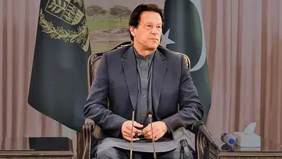 İmran Khan: Eski Pakistan Başbakanı'nın Hayatı ve Siyasi Yükselişi Neden Tartışma Konusu?