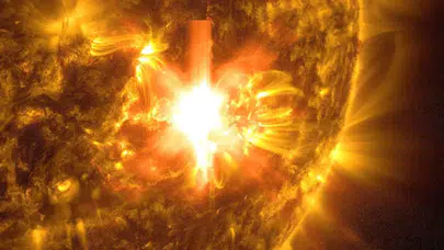 Güneş Patlamalarının Deprem Oluşumuna Etkisi Tartışılıyor: Bilim İnsanları Dikkatli Gözlemde!