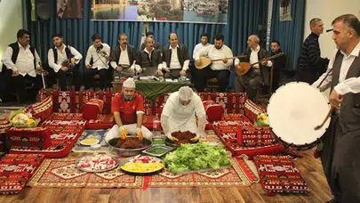 Urfa’da Sıra Gecesi ve Yöresel Tatlar: Gelenekten Lezzete Unutulmaz Bir Deneyim