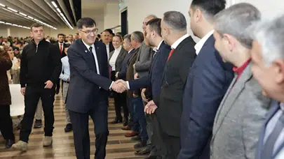 Başkan Kahveci personelle bir araya geldi