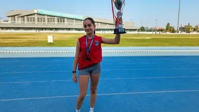 Çınar Akademi öğrencisi Keskin’den atletizmde derece