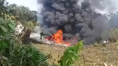 Kolombiya’da Askeri Uçak Kazası: Ülke Yasa Boğuldu, Siyaset Tansiyonu Arttı