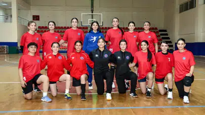 DBB Kadın Hentbol Takımı, Play-Off maçlarında performans sergileyecek