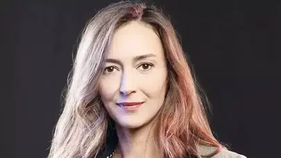 Özlem Çınar: Yaşantısı, Kişisel Bilgileri ve Hayatına Dair Merak Edilenler