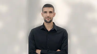 Ardıl Çakmak Kimdir?