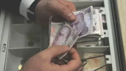 49 Yaşını Dolduranlar Dikkat! Kademeli Emeklilik Yolunda Yeni Fırsatlar!