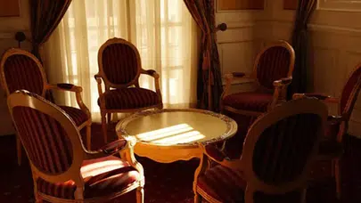 Suriye Savunma Bakanı Kasra, Snow ve beraberindeki heyet ile görüştü