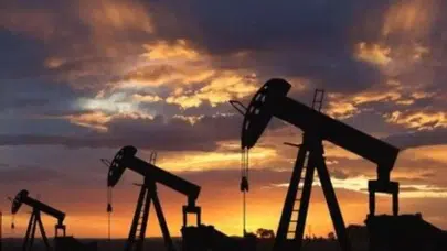 Brent Petrol Fiyatları Yeni Zirvelere Ulaşıyor: Orta Doğu’daki Gelişmeler Etkili Oldu!