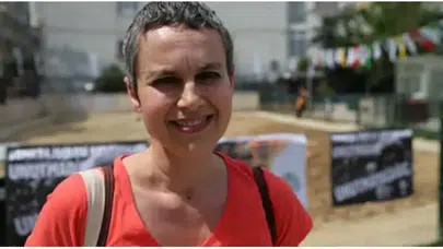 Esra Mungan'ın Eşi ve Ailesi Hakkında Merak Edilenler: Yaşı, Mesleği ve Çocukları!