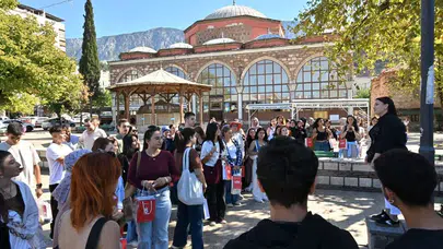 Öğrencilerin en sevdiği şehirler belli oldu: Bu üçlüden vazgeçemiyorlar