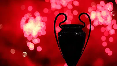 Avrupa'nın zirvesinde nefesler tutuldu: Devler arenasında final yolu göründü