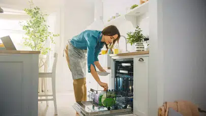 Bulaşık Makinesinin Alt Rafı Seçimi, Aylık 3500 TL'lik Fatura ile Sonuçlanıyor!