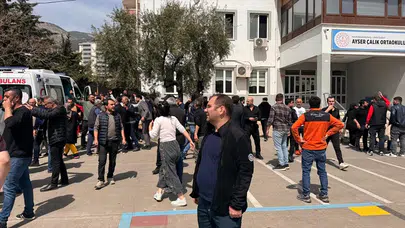 Okul Saldırıları: Dijital Manipülasyon ve Kaosun Etkisi Mi?