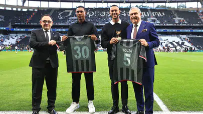 Beşiktaşlıların unutamadığı iki yıldız Tüpraş'ta: Tribünleri ayağa kaldıran sürpriz ziyaret
