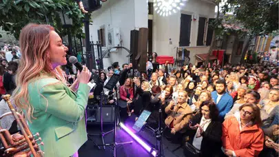 Konak'ta Dario Moreno Festivali Coşkuyla Gerçekleşti